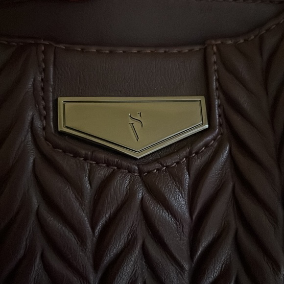 Just not my style and I never used it - Picture 2 of 7